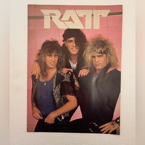 Ratt pinup